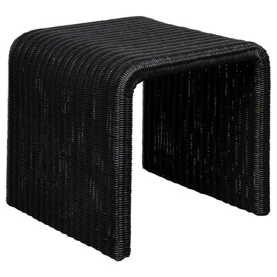 Cahya Sets Black