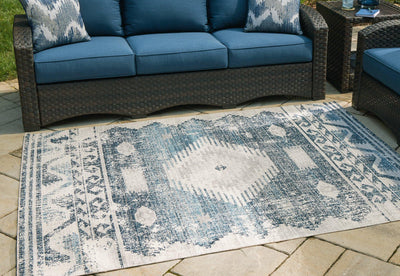 Daddridge 8' x 10' Rug