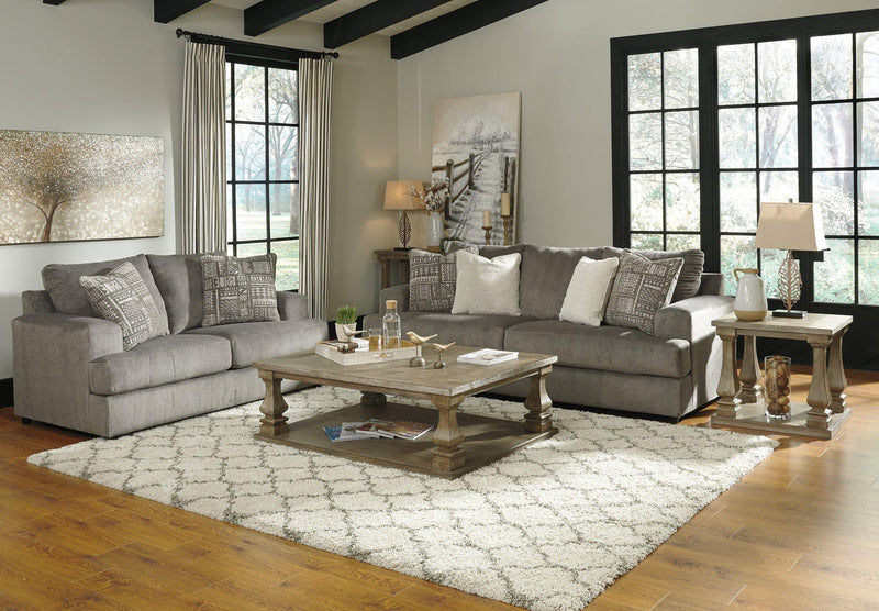 Soletren Living Room Set