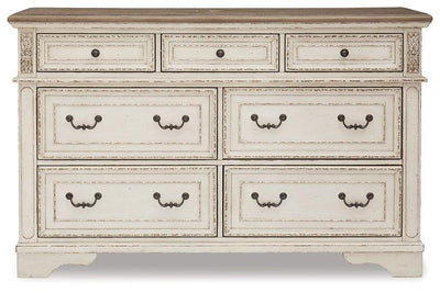 Realyn Dresser