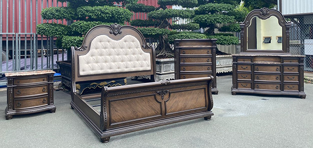 Stanley Cherry Brown Bedroom Set-5pc Queen Faux Leather Upholstery Headboard B1600