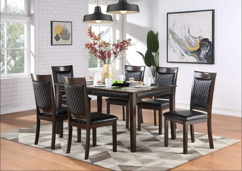 Malum Dining Table Set