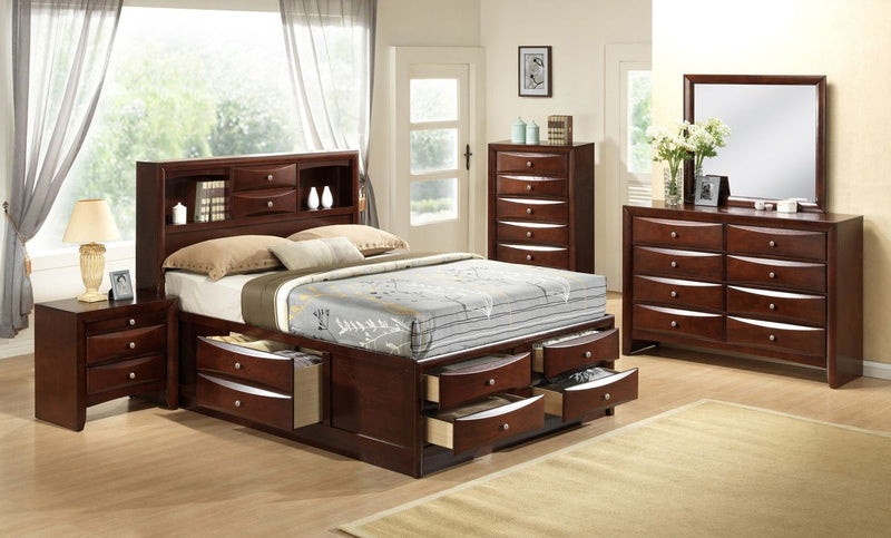 Crown Mark Furniture Emily Captain&